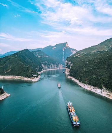 7D6N • Enshi Grand Canyon Scenic Area + Yangtze River Three Gorges + Shennongjia