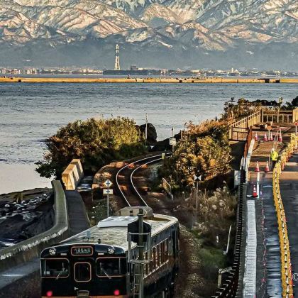 日本名古屋+下吕市+飞弹高地+白川乡+金泽+富山7日6晚拼小团