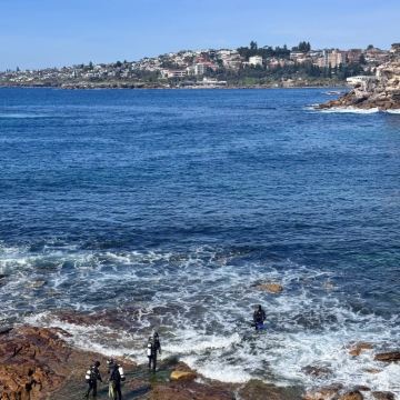 澳大利亚12日10晚拼小团