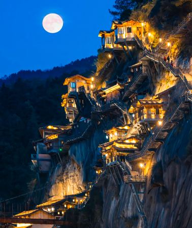 4D3N • Wangxiangu + Wuyuan + Sanqingshan 4 Days 3 Nights Shared Smal