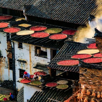 江西望仙谷+三清山风景区+婺源篁岭景区4日3晚私家团