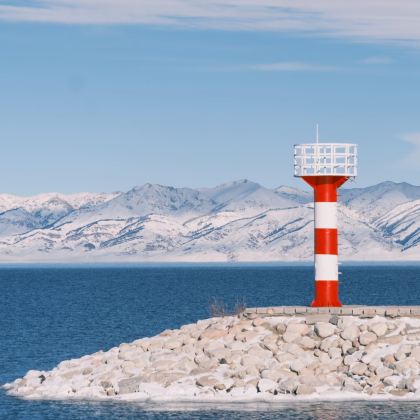 新疆乌鲁木齐+北疆8日7晚跟团游