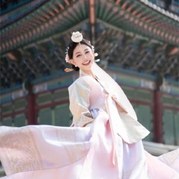 吉林长白山+延吉5日4晚跟团游