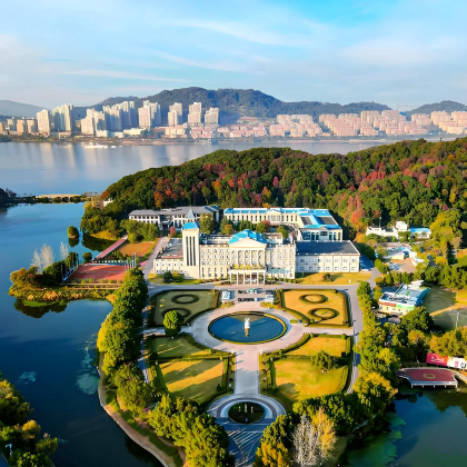 黄石+黄石磁湖省级风景名胜区+东方山风景区+仙岛湖旅游度假区2日1晚私家团