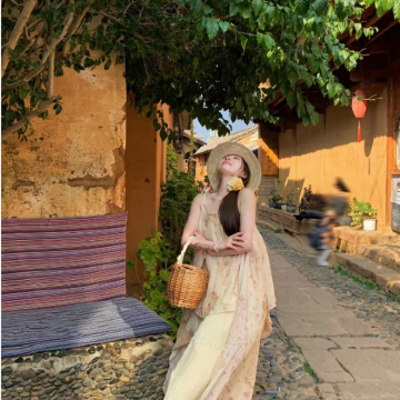 云南昆明+大理市+丽江+香格里拉+泸沽湖8日7晚跟团游