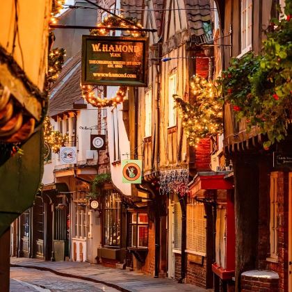 英国伦敦+约克+科茨沃尔德+爱丁堡+温德米尔+斯特灵+坎特伯雷+格拉斯哥16日15晚私家团