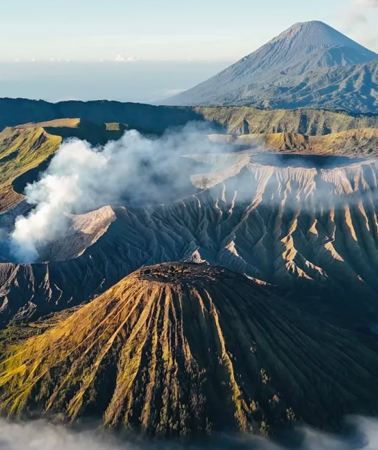 2天1晚 • 印尼泗水布羅莫火山＋伊真火山「FunMax 推薦」1人即可成團＋純玩團＋全程早餐＋往返交通＋英語／印尼語導遊＋導遊旅拍＋景點門票