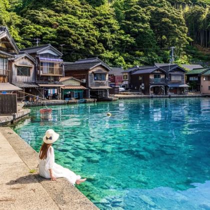 日本大阪+京都+奈良市+伊根町+伊根湾观光船游览+奈良公园+伏见稻荷大社+天桥立+大阪城公园+鸭川8日7晚拼小团