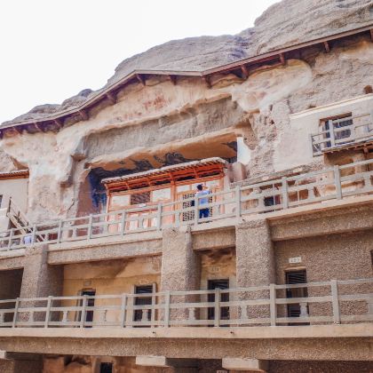 张掖+嘉峪关+敦煌3日2晚跟团游