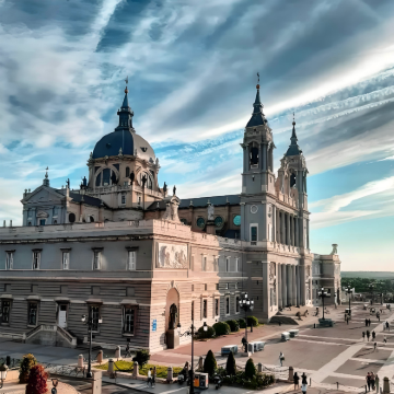 马德里+托莱多+塞哥维亚+阿维拉+萨拉曼卡8日7晚私家团