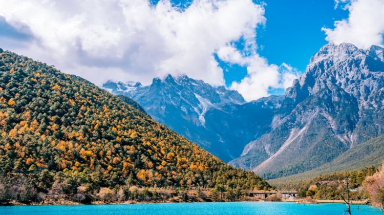 8D7N · Group Tours · 50 Percent Discount+Upgrade: 2+1 VIP Coach for Kunming+Dali+Lijiang+ Dali Sea View Room & Erhai Lake Cruise & Travel Photography+Shangri-La
