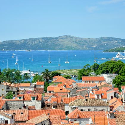 克罗地亚+塞尔维亚+波黑12日跟团游