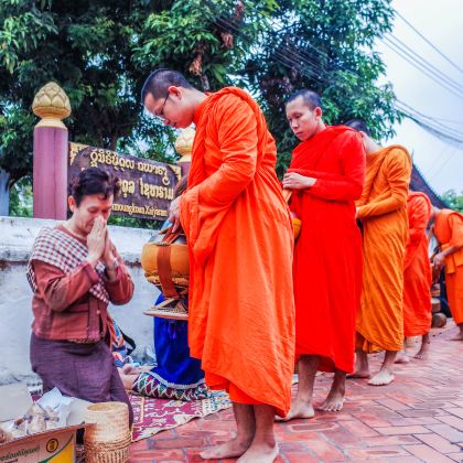 老挝万象+万荣+琅勃拉邦6日5晚私家团