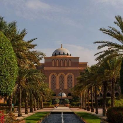 迪拜+阿布扎比+沙迦6日5晚跟团游