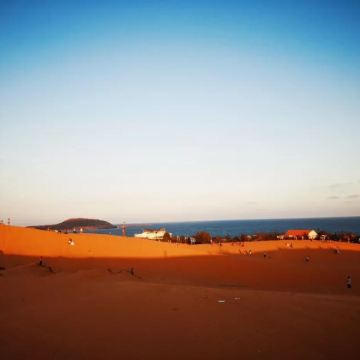 越南胡志明市+美奈+大叻+芽庄+河内+下龙湾10日9晚私家团