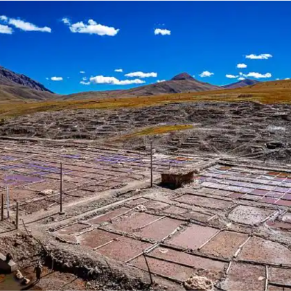 玉树市+三江源国家公园+新寨嘉那嘛呢石经城+阿尼玛卿山+龙羊峡+大阿育王塔+尕尔寺大峡谷生态旅游区9日8晚私家团