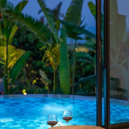 西双版纳+腾冲+瑞丽+芒市9日8晚拼小团