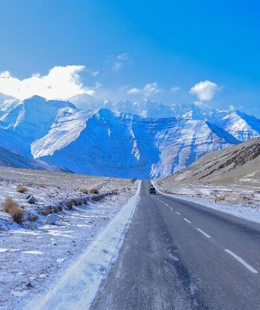 2D1N • Overnight Pangong Tour From Leh With Thikse & Hemis Monasteries.