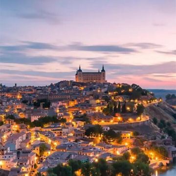 西班牙马德里+巴塞罗那+托莱多+赫罗纳+贝萨卢+阿维拉12日11晚私家团