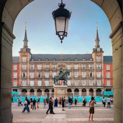 西班牙马德里+巴塞罗那+波尔图+里斯本12日11晚自由行