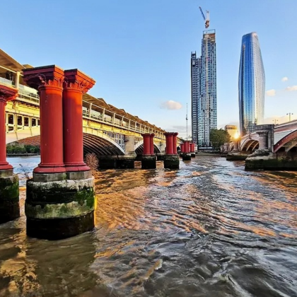 英国+爱尔兰13日10晚跟团游