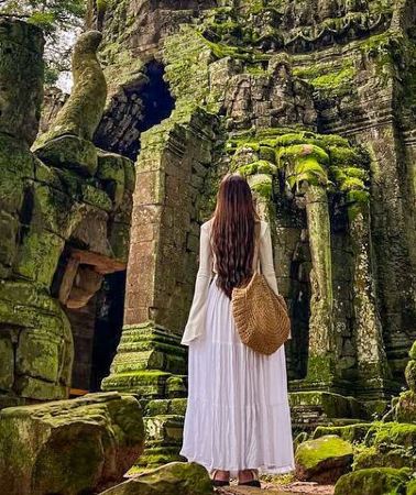 2D1N • 2 Days Guided Historical Tour in Angkor