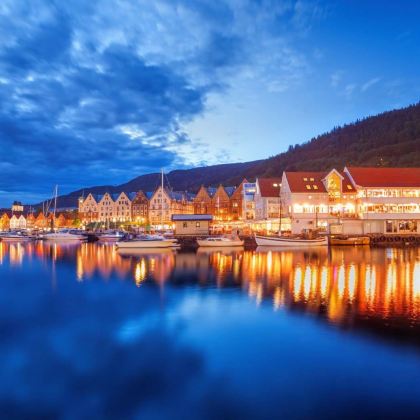 挪威+芬兰+瑞典+丹麦+冰岛12日跟团游