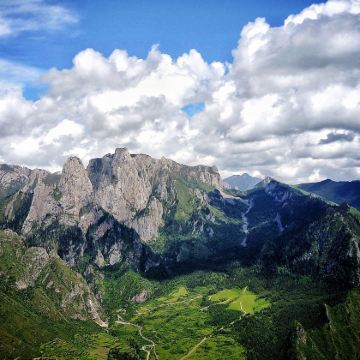 天水+甘南+扎尕那+官鹅沟+拉卜楞寺+郎木寺+炳灵寺石窟7日6晚私家团