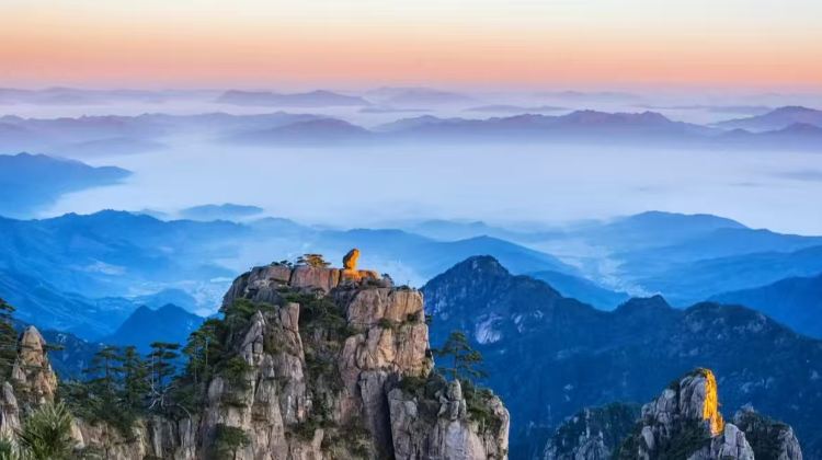 8D7N · Private Tours · Imperial Beijing & Huangshan Highlights: Shanghai & Hongcun Private Journey