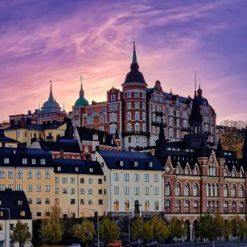 芬兰赫尔辛基+波尔沃古城+萨翁林纳奥拉维城堡+瑞典斯德哥尔摩8日7晚私家团