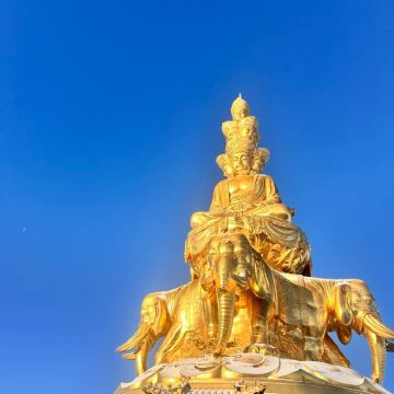 成都+峨眉山+乐山4日3晚私家团