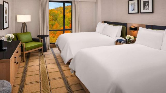 7-Day Eastern Canada Summer City & Niagara Falls Tour from Toronto·Montreal, Ottawa and Quebec City | Free YYZ Airport Pickup
