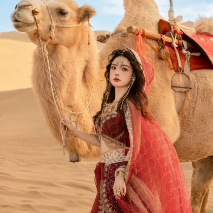 兰州+张掖丹霞+嘉峪关文物景区-嘉峪关+鸣沙山月牙泉+莫高窟3日2晚跟团游