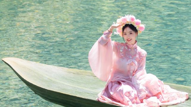 恩施土家族苗族自治州、恩施+3