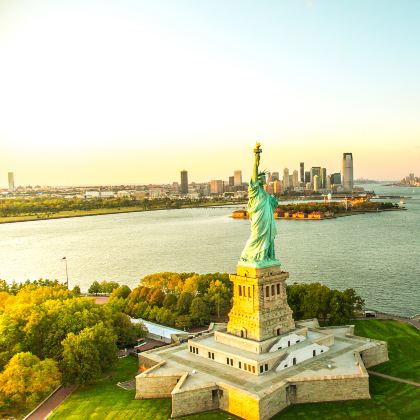 美国纽约+费城+华盛顿+波士顿+哈佛大学+洛杉矶13日12晚拼小团