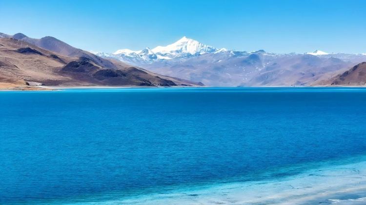 8D7N · Private Tours · Lhasa + Mt Qomolangma Base Camp + Potala Palace + Yamdrok Yumtso