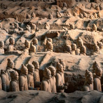 西安+秦始皇帝陵博物院(兵马俑)+华山+大唐不夜城5日跟团游