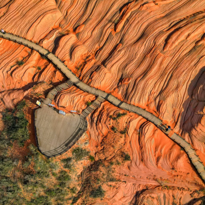 山西+陕西+五台山+云冈石窟+碛口古镇+李家山村+甘泉大峡谷+平遥古城+壶口瀑布+乔家大院文化园区9日8晚拼小团