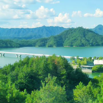 黄山风景区+宏村景区+千岛湖景区+天屿山观景台4日3晚私家团