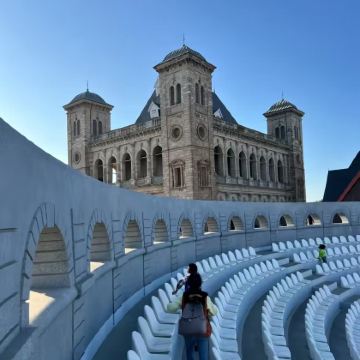 马达加斯加8日7晚私家团