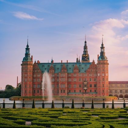 丹麦哥本哈根+欧登塞+比隆+瑞典斯德哥尔摩9日8晚拼小团