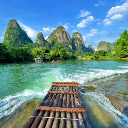 广西桂林+漓江+阳朔+北海+涠洲岛5日4晚跟团游