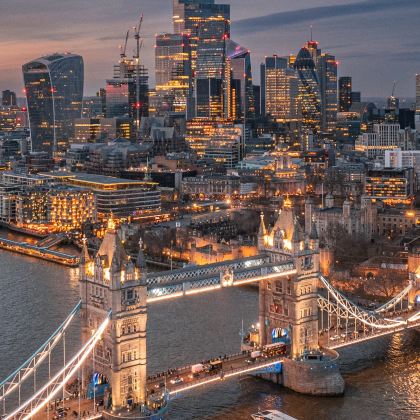 英国伦敦+剑桥+约克+爱丁堡+温德米尔湖+牛津+温莎13日12晚私家团