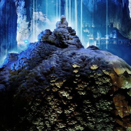 贵州贵阳+织金洞3日2晚跟团游