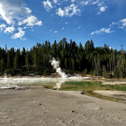 美国盐湖城+两大国家公园6日5晚跟团游