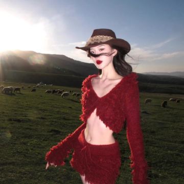 呼和浩特+辉腾锡勒草原+乌兰哈达火山地质公园+库布齐沙漠2日1晚拼小团