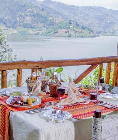 5D4N • 5 days gorilla & Wildlife safari in Uganda