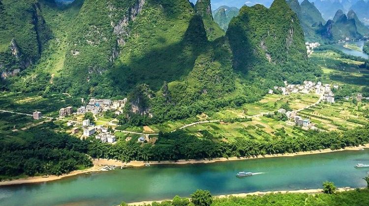11D10N · Group Tours · 11-Day Small-Group China Tour: Beijing, Xi'an, Guilin, Yangshuo and Shanghai