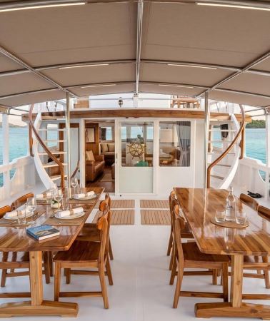 3D2N • Labuan Bajo: 3D2N Private Komodo Liveaboard | French Guide