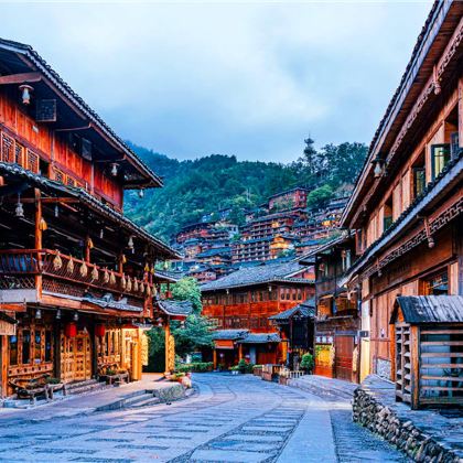 贵州贵阳+黄果树景区+荔波+西江千户苗寨4日3晚私家团